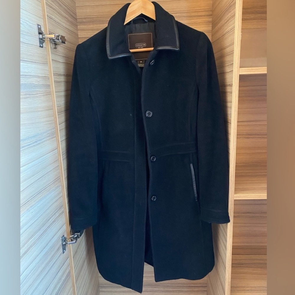 COACH Authentic Coat. SHOp EARLY 👍🏼Size Large Brand New. Unused. 🎈🎈SHOP EARLY🎈🎈 - Picture 7 of 7